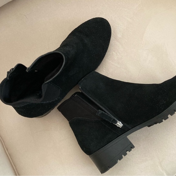 DKNY suede leather winter booties sz 10/41 NWOT - Picture 3 of 7